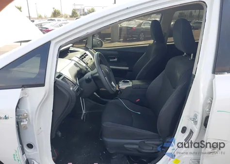 2017 Toyota Prius V Two из США, поврежденный, VIN JTDZN3EU1HJ059375